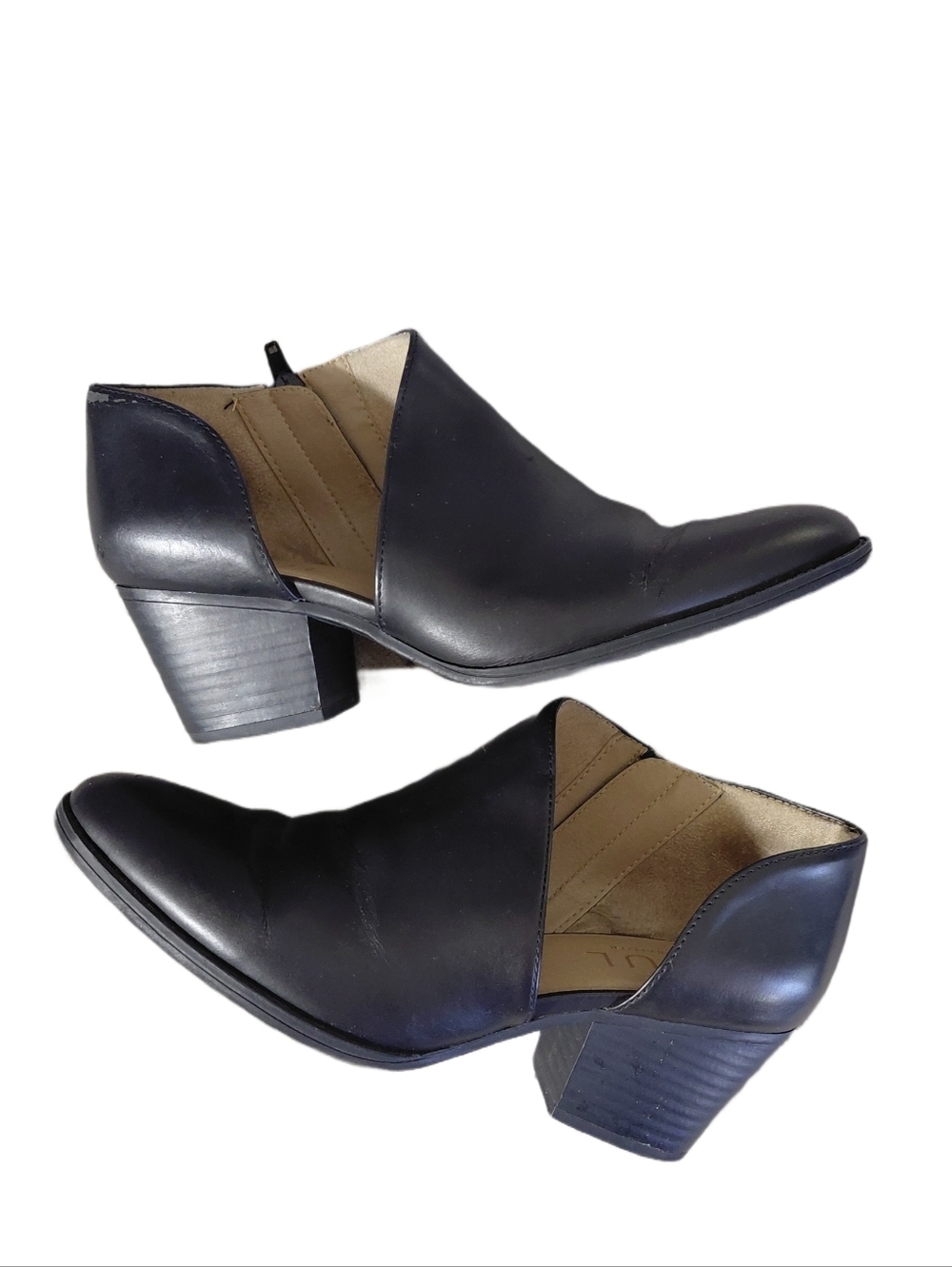 SOUL Naturalizer Suzette Black Leather Block Heel Cut Out Ankle Booties Size 8